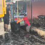 Peringati hari Kartini, Camat Penajam bersama dengan Gabungan Organisasi Wanita (GOW) melaksanakan Kegiatan Gotong-royong di Pasar Lama Kelurahan Penajam